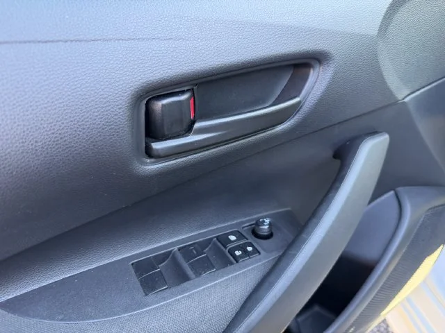 Used 2025 Ice Toyota LE image 17
