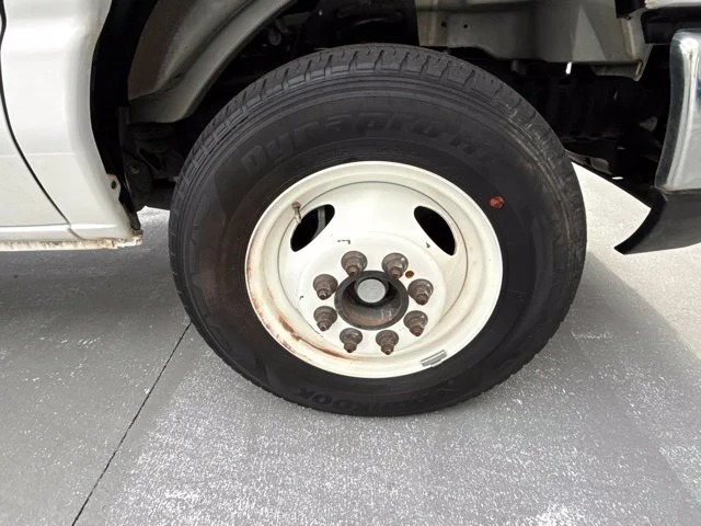 Used 2019 White Ford Base image 10