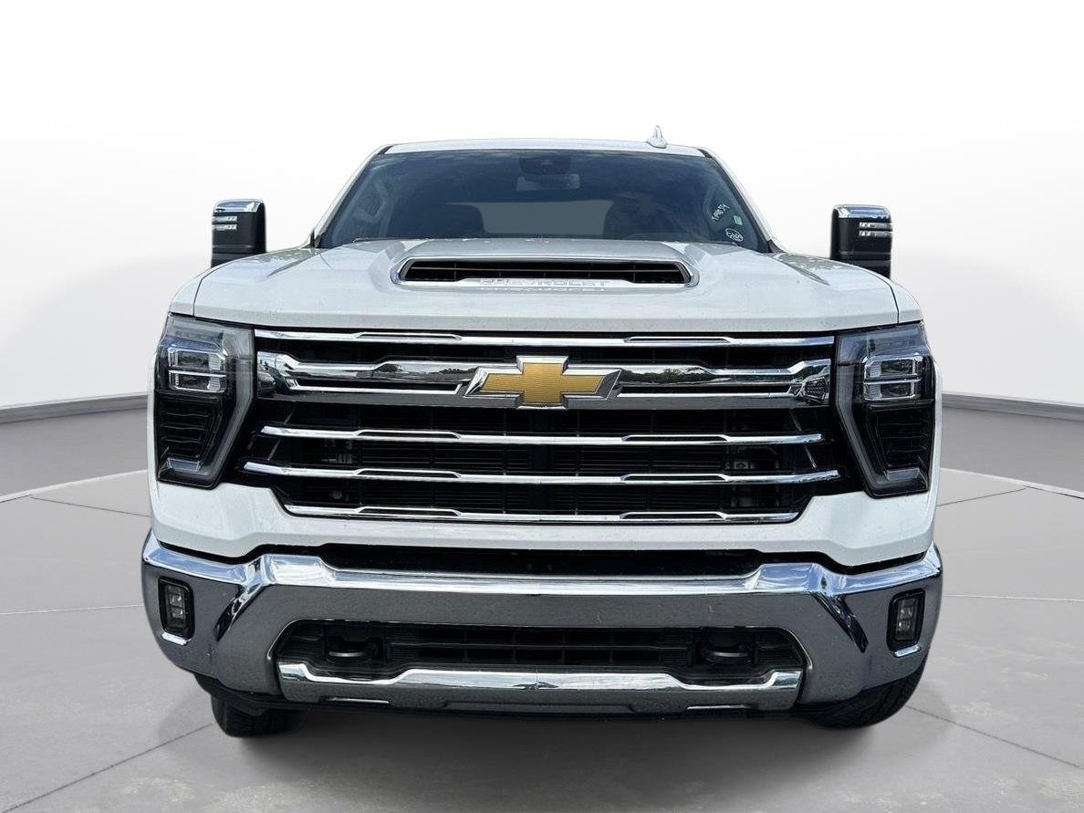 Used 2026 Summit White Chevrolet LTZ image 3