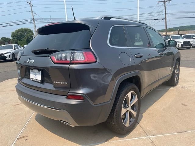 Used 2019 Gray Jeep Limited image 9