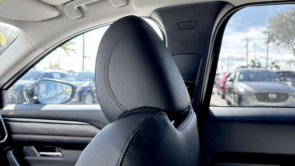2026 Mazda CX-50 Premium Plus - Photo 16