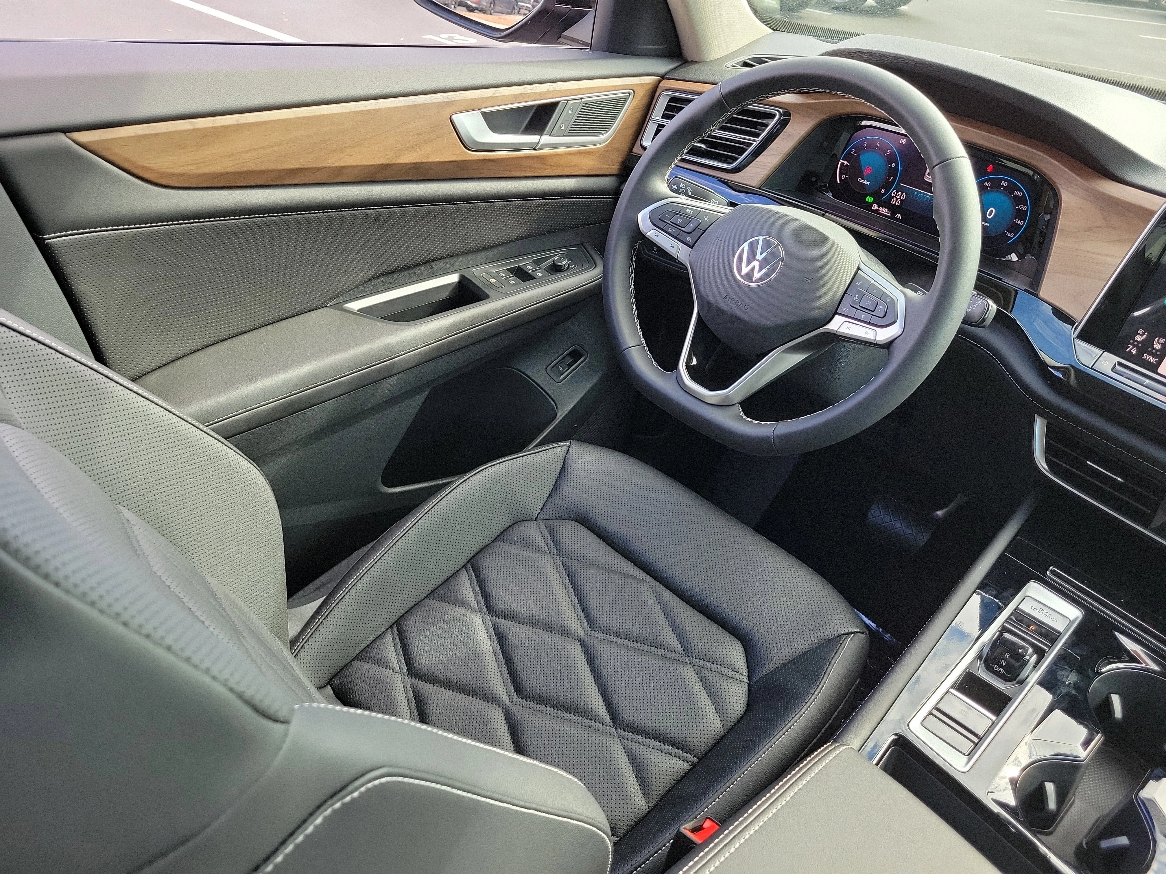 New 2026 Black Volkswagen SE w/Technology image 3