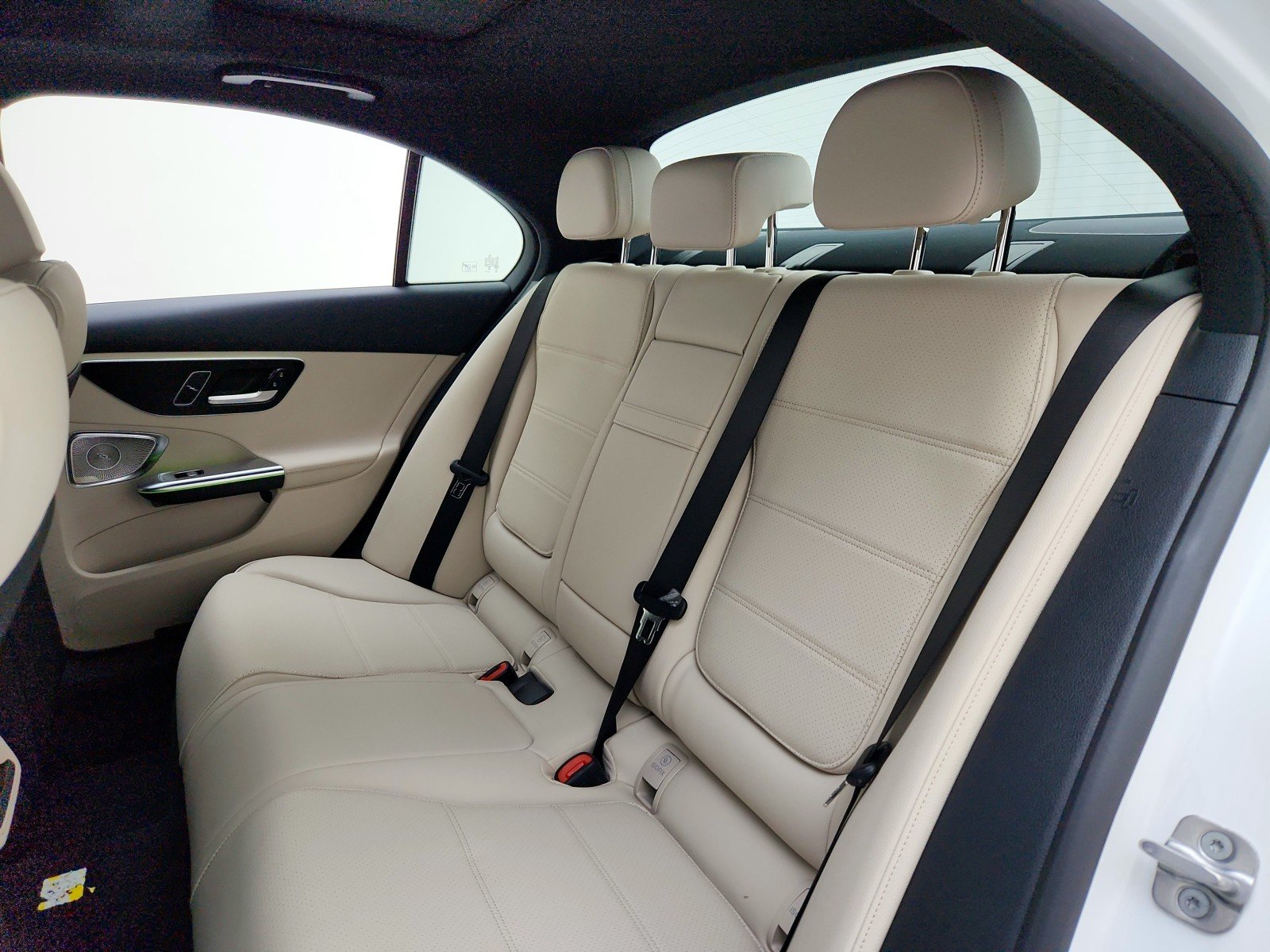 New 2026 Polar White Mercedes-Benz C 300 Sedan image 18