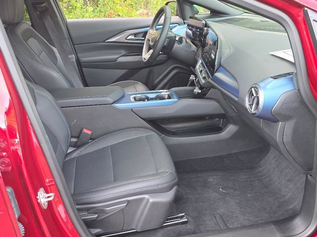 2024 Chevrolet Equinox EV LT - Photo 22