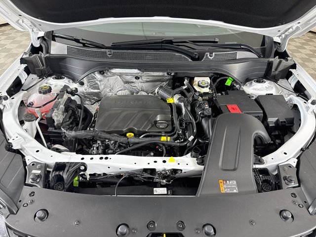 New 2026 Summit White Chevrolet LT image 30
