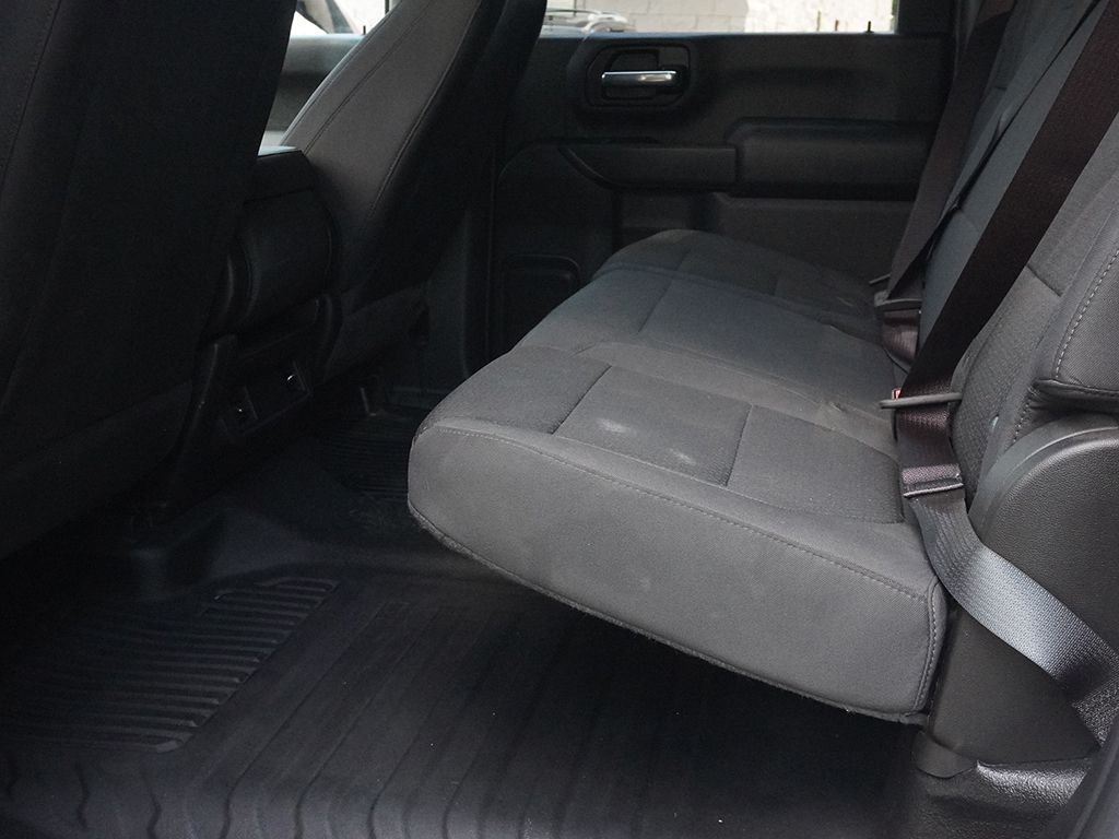 Used 2023 White GMC Pro image 25