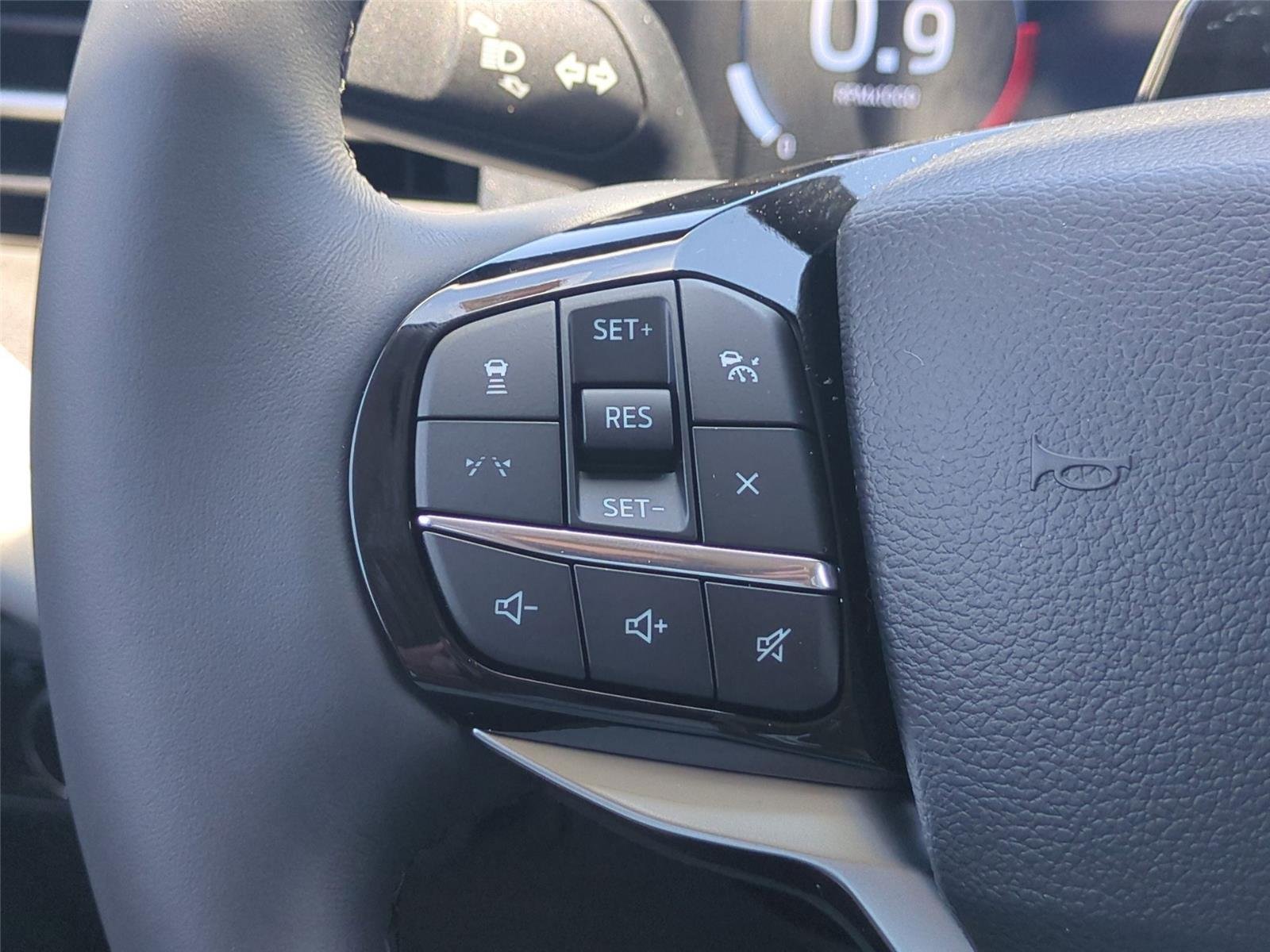 New 2026 Carbonized Gray Metallic Ford Platinum™ image 20