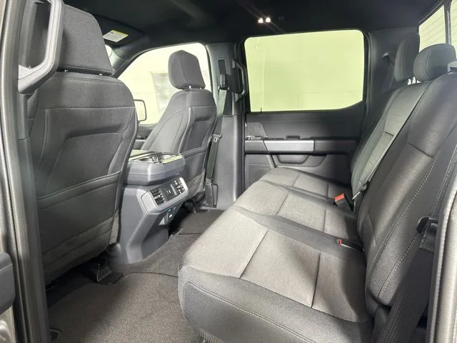 New 2026 Carbonized Gray Metallic Ford XLT image 12