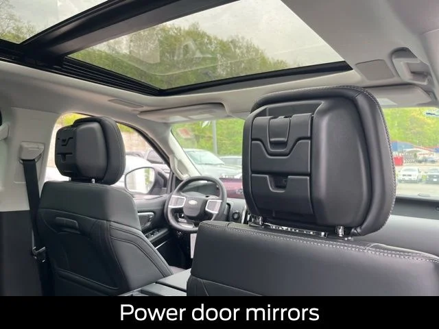 New 2026 Glacier Gray Metallic Tri-Coat Ford Platinum® image 27