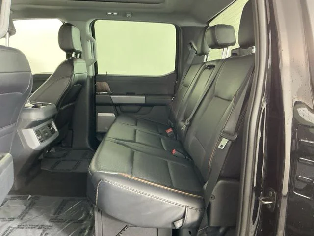 2025 Ford F-350 Super Duty Lariat - Photo 31