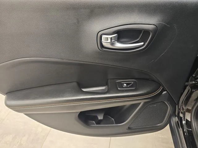Used 2019 Diamond Black Jeep Sport image 17