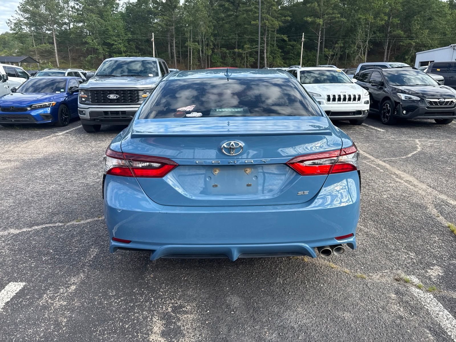 Used 2023  Toyota SE image 6