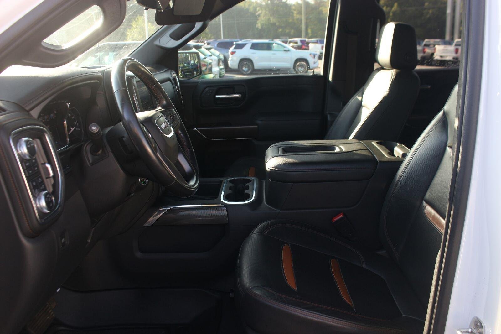 Used 2021 SUMMIT WHITE GMC AT4 image 16