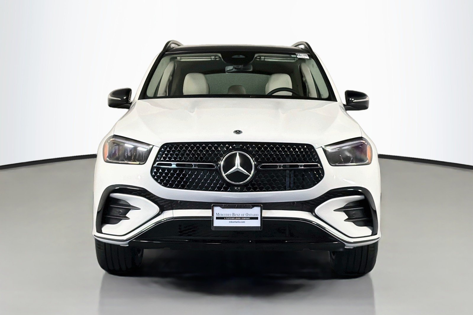 New 2026 Polar White Mercedes-Benz GLE 450 4MATIC® SUV image 2