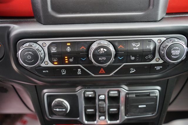 2020 JEEP WRANGLER - Image 14