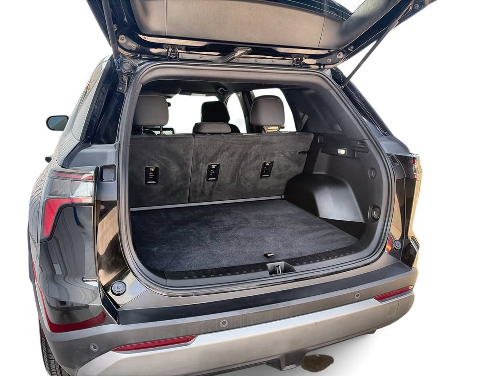 2025 Chevrolet Equinox LT - Photo 27