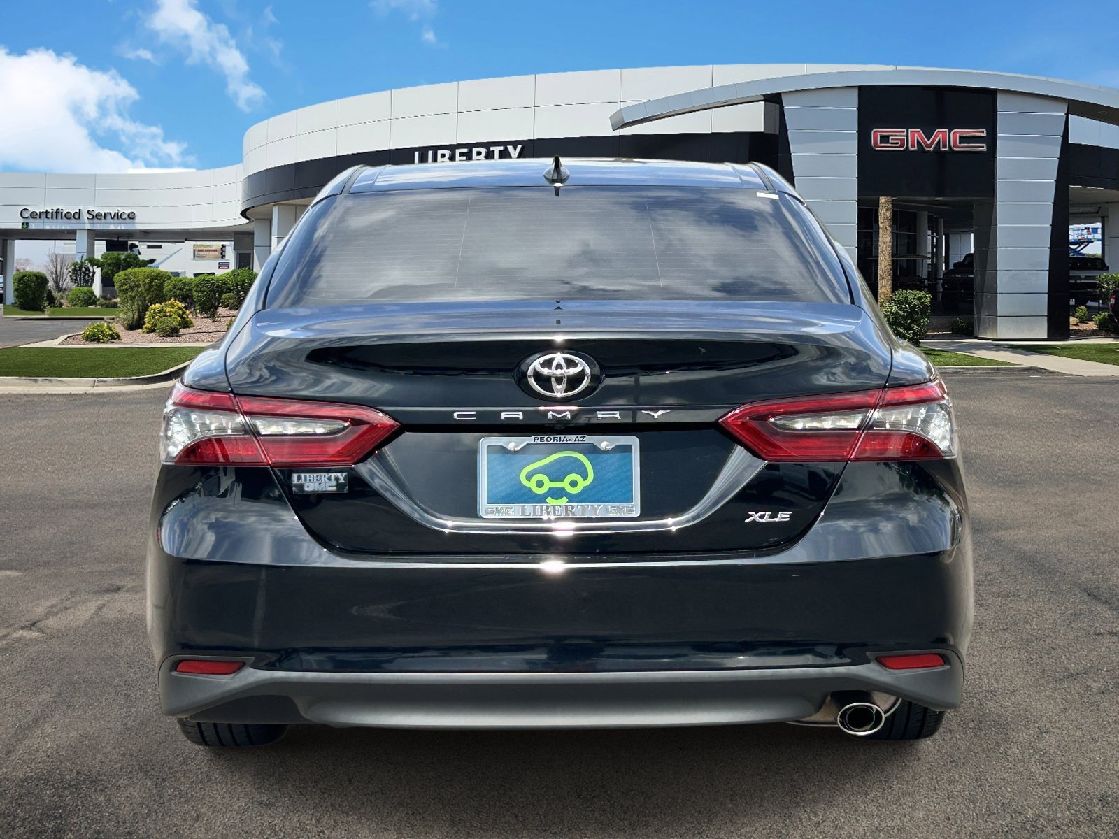 Used 2024 Black Toyota XLE image 27