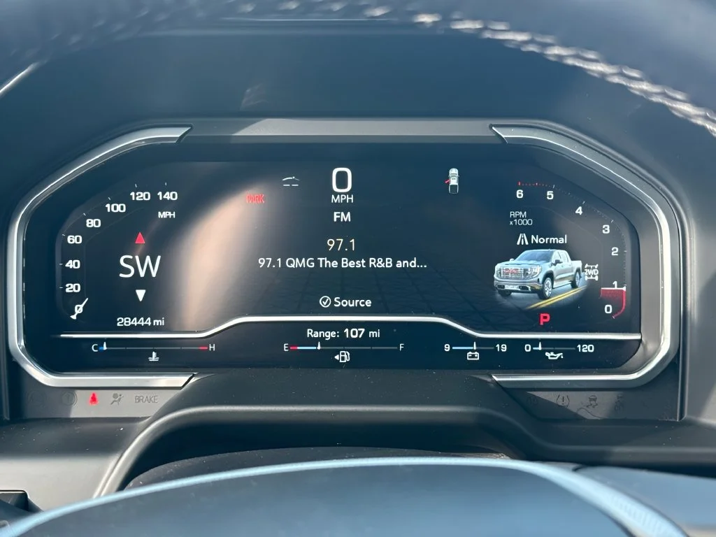 Used 2023 WHITE FROST TRICOAT GMC Denali image 14