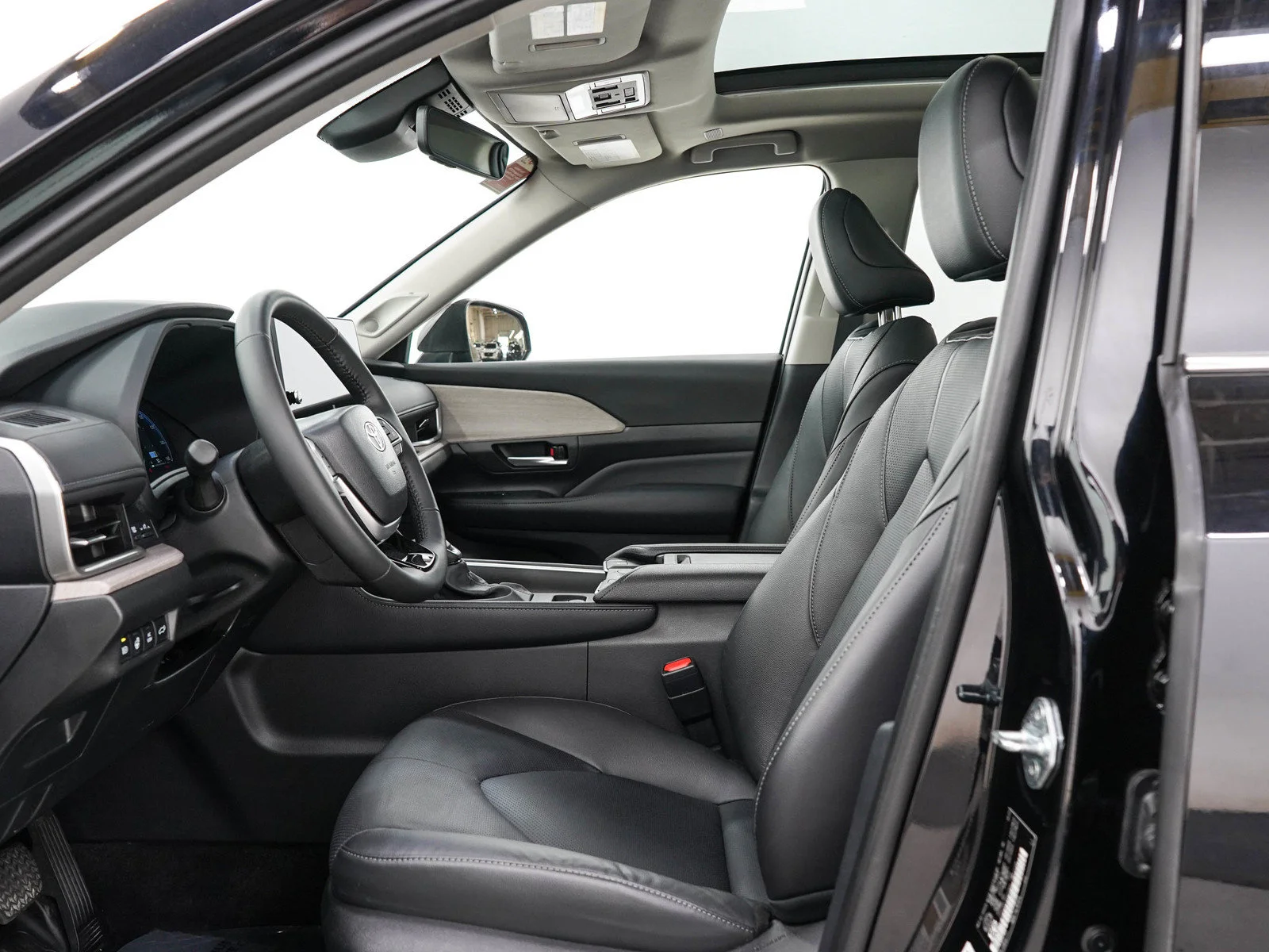 Used 2024 Black Toyota Hybrid Limited image 26