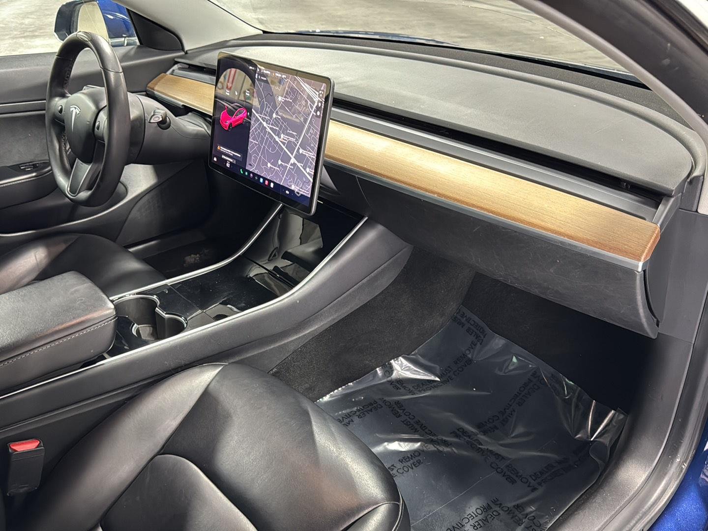 Used 2020 Pearl White Multi-Coat Tesla Standard Range image 17