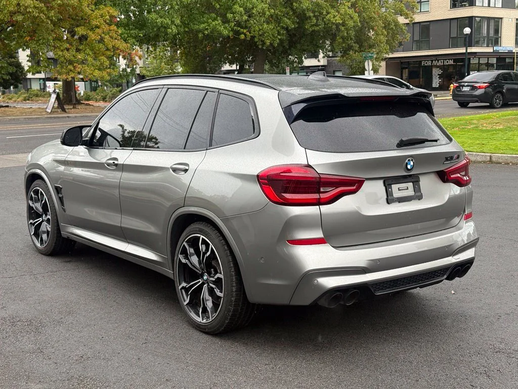 Used 2021 Gray BMW M image 3