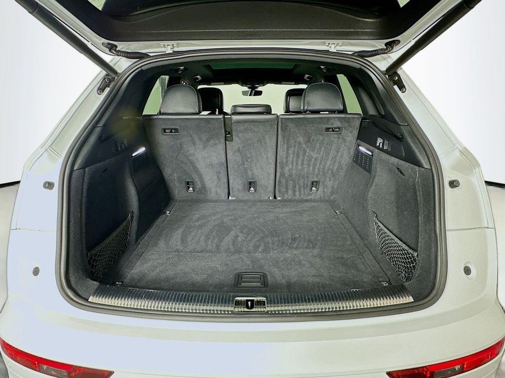 Used 2020 Glacier White Audi 3.0T Premium Plus image 28