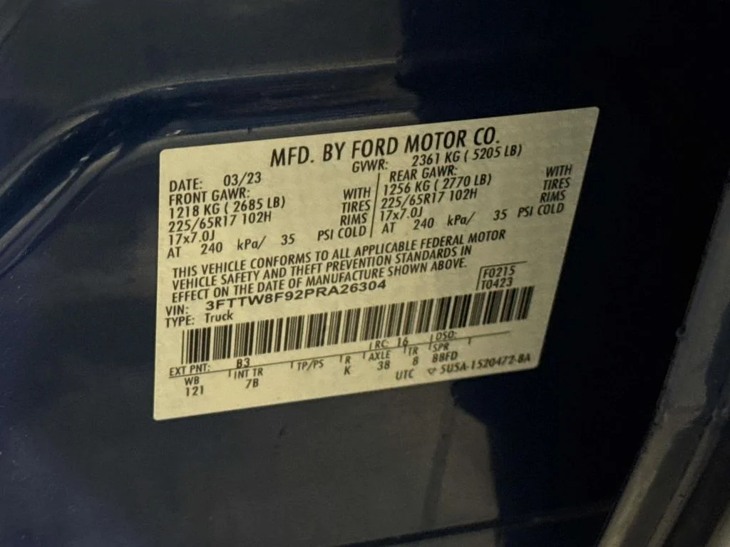 Used 2023 Blue Ford XLT image 32