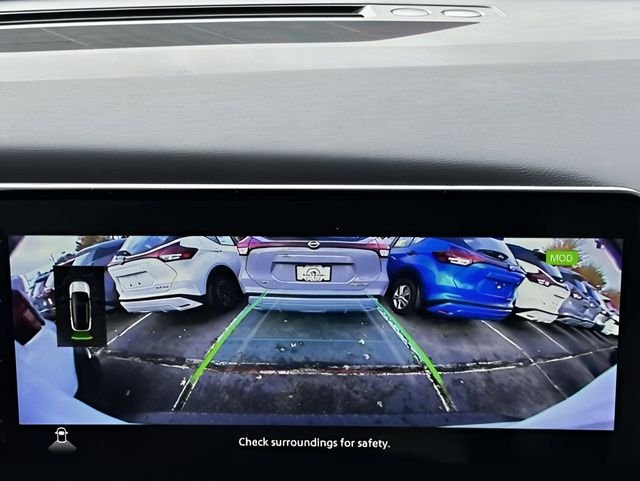 New 2025 White Nissan SR image 21