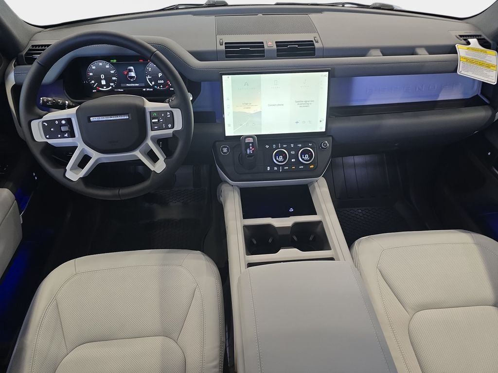 New 2026 Tasman Blue LAND ROVER X-Dynamic SE image 9