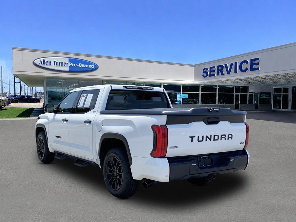 Used 2022 White Toyota SR5 image 6