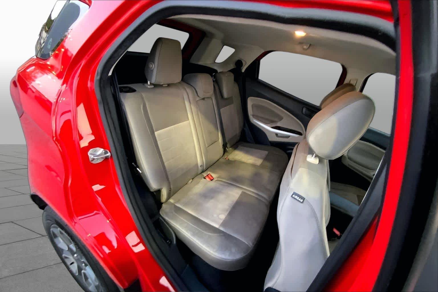 Used 2020 Race Red Ford S image 17