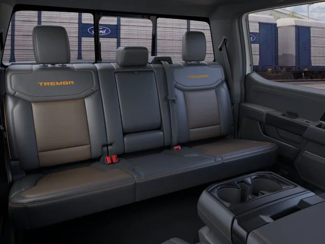 New 2026 Oxford White Ford Tremor image 11