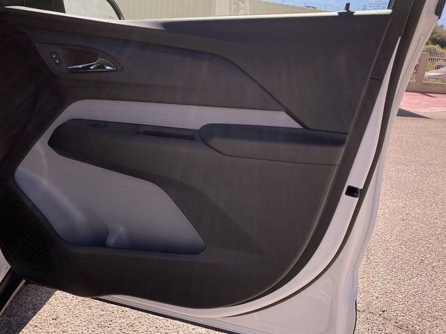 2027 Chevrolet Bolt LT - Photo 40