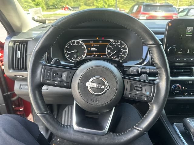 Used 2024 Red Nissan SL image 13