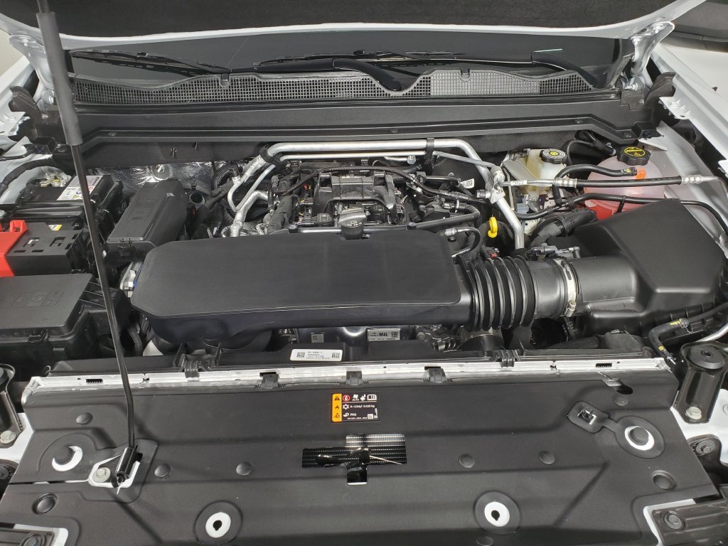 2026 Chevrolet Colorado Work Truck - Photo 9