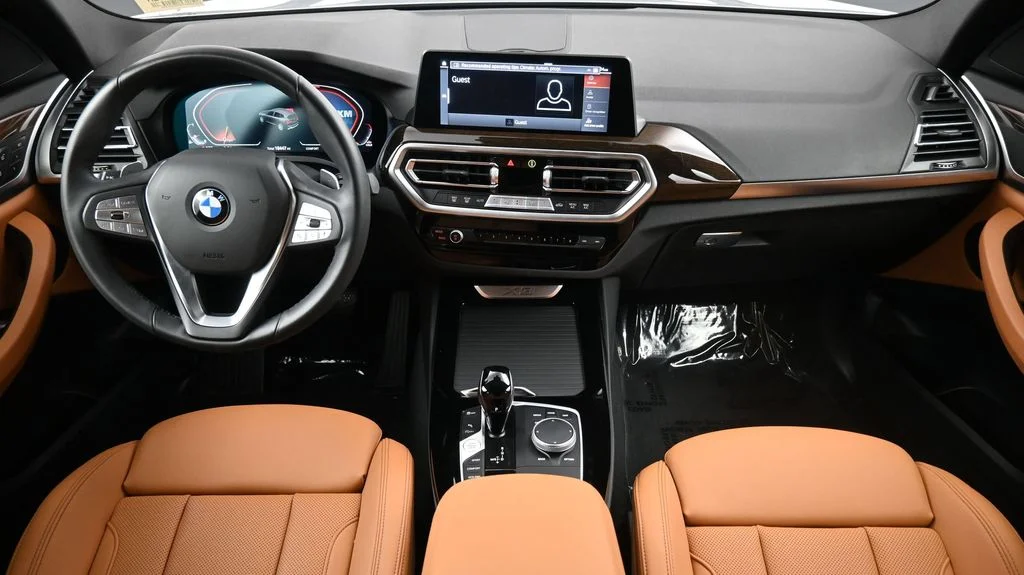 Certified Used 2023 Skyscraper Grey Metallic BMW sDrive30i image 5