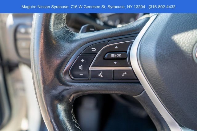 Used 2019 White INFINITI ESSENTIAL image 26