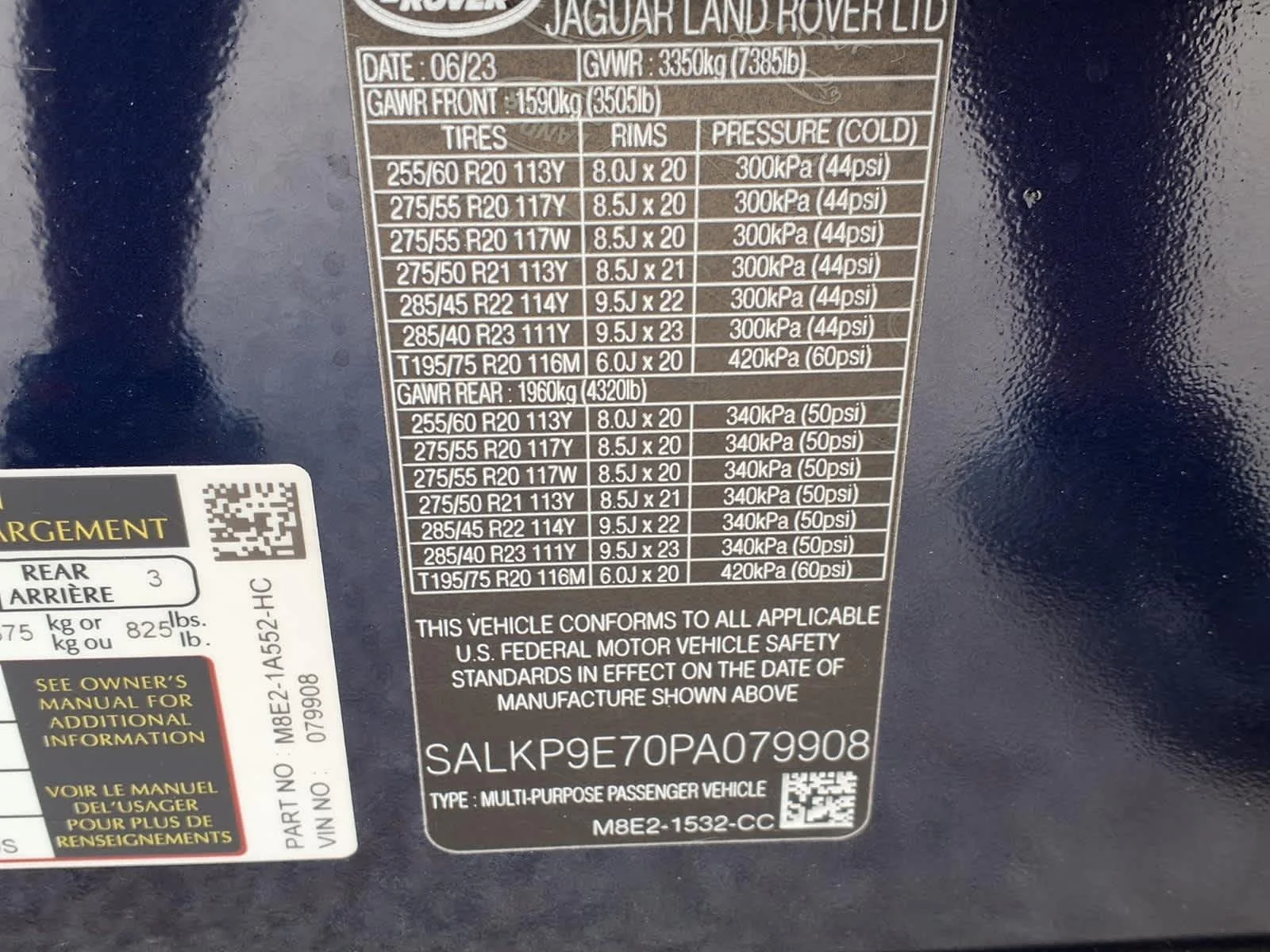 Certified Used 2023 Portofino Blue Metallic Land Rover SE image 28