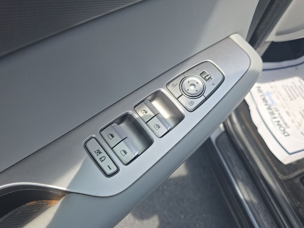 Used 2020 Gray Hyundai SEL image 11