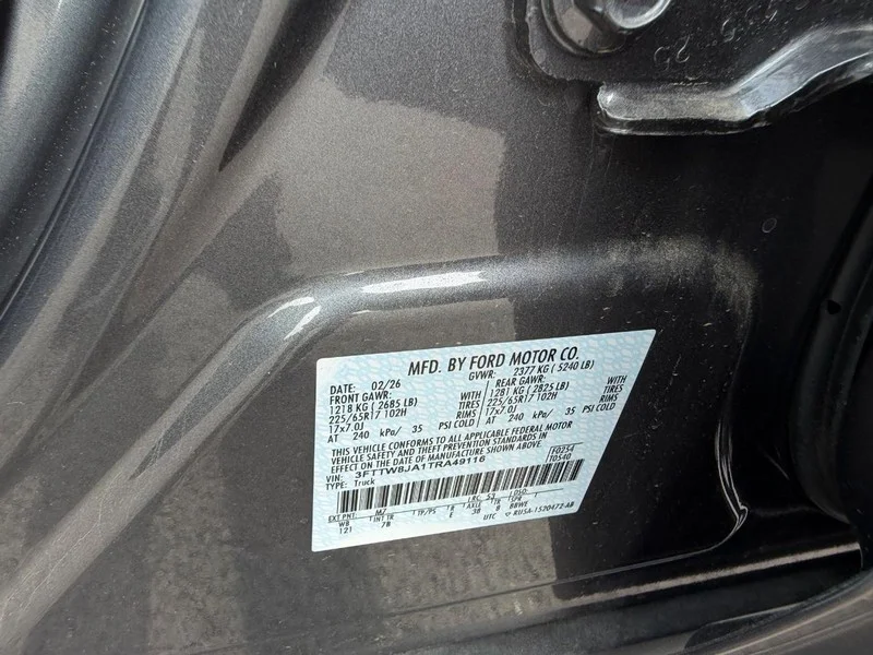 New 2026 Carbonized Gray Metallic Ford XLT image 22