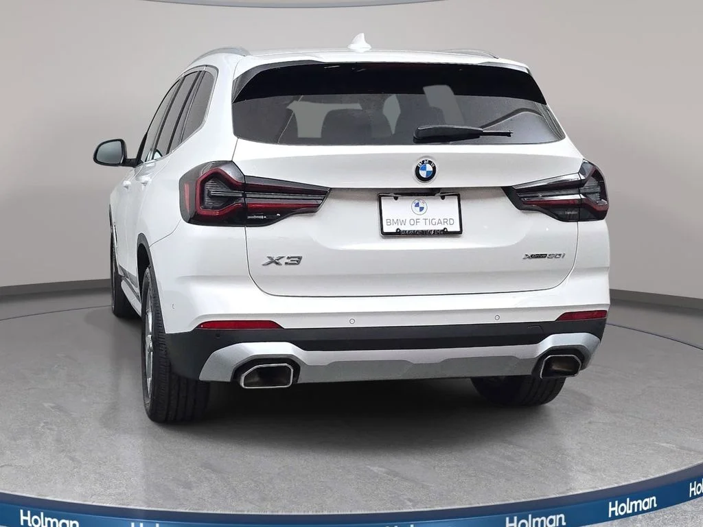 Used 2024 Alpine White BMW xDrive30i image 6