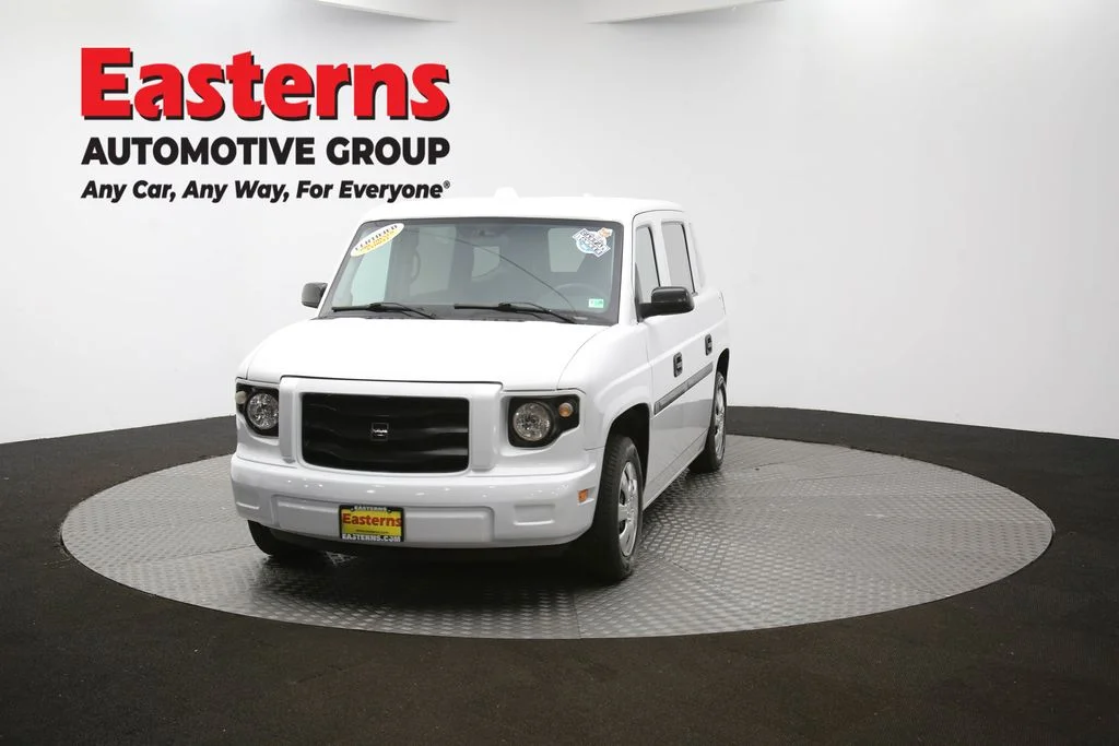 Used 2014 White VPG Taxi image 49