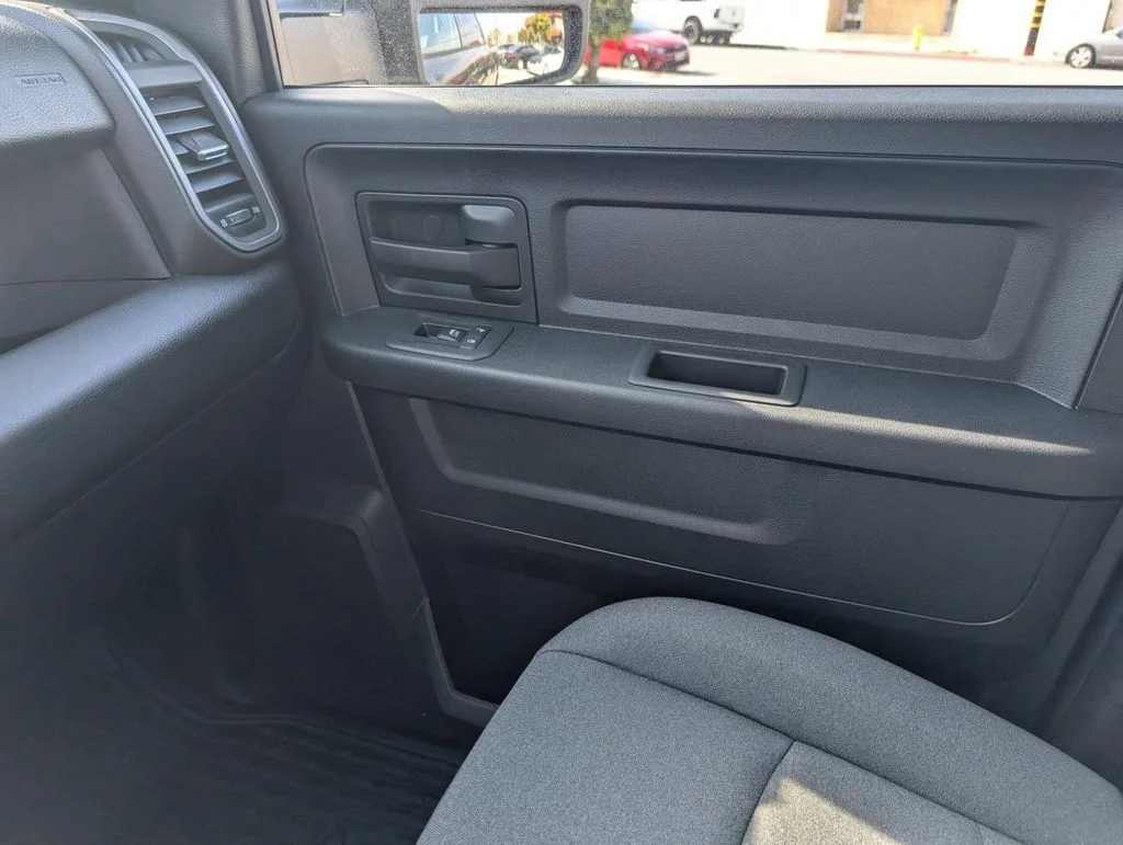 New 2026 Granite Crystal Metallic Clearcoat RAM Tradesman image 28