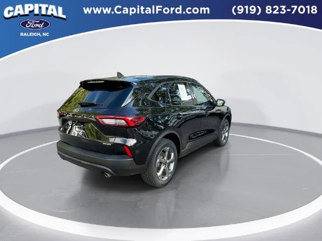 Used 2025 Black Ford ST-Line Select image 8