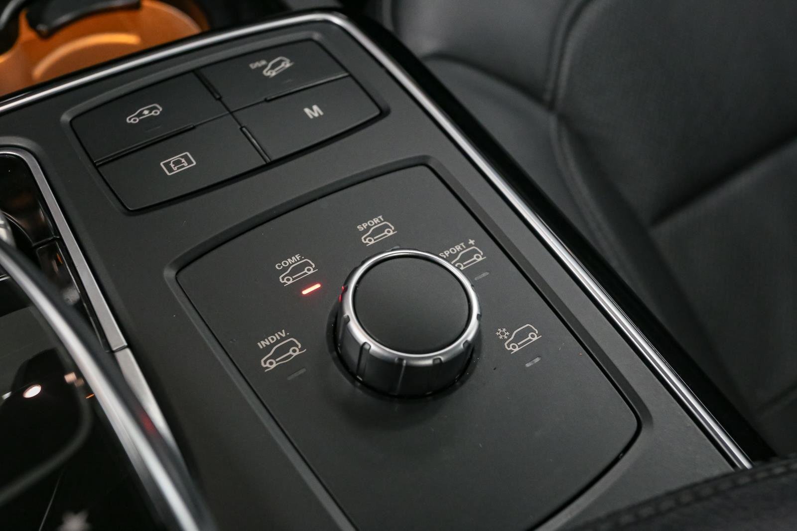 Used 2019 Black Mercedes-Benz AMG® GLE 43 image 35
