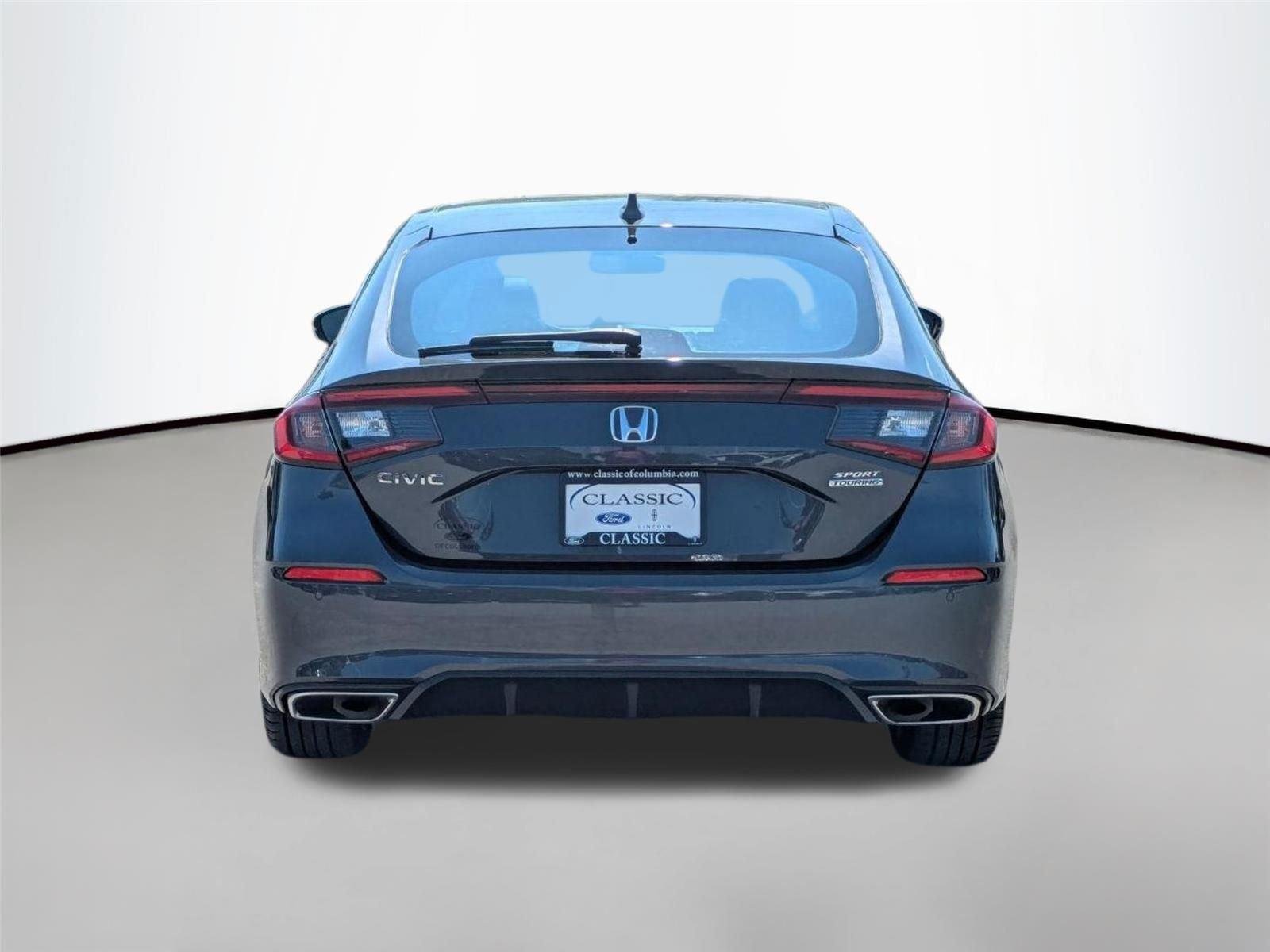 Used 2022 Meteorite Gray Metallic Honda Sport Touring image 5
