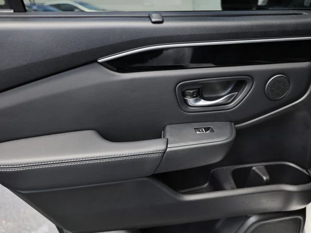 2025 Honda Pilot Touring - Photo 26
