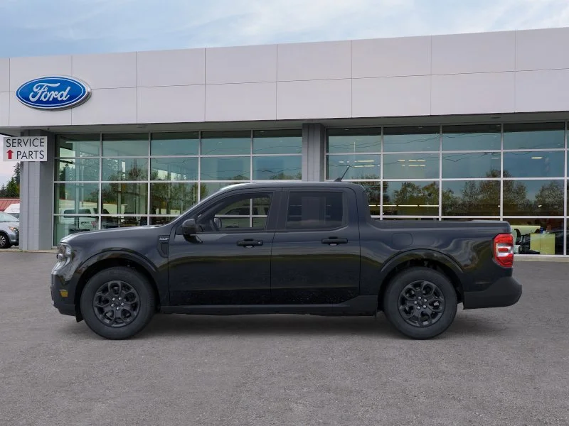New 2026 Shadow Black Ford XLT image 34