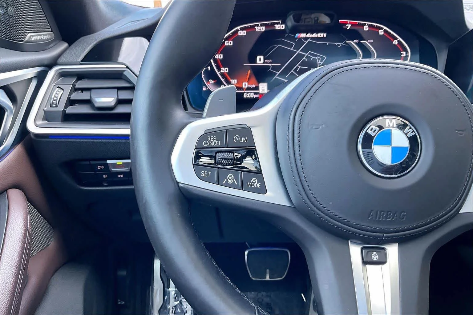 Used 2022 Black Sapphire Metallic BMW M440i xDrive image 23