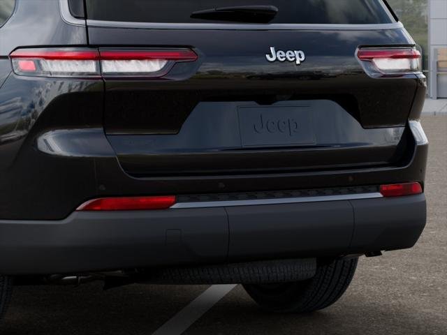 New 2026 Diamond Black Crystal Pearl-Coat Exterior Paint Jeep  image 39